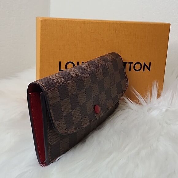 💯 Authentic Louis Vuitton Damier Ebene Sarah Wallet🍀 - Picture 7 of 13